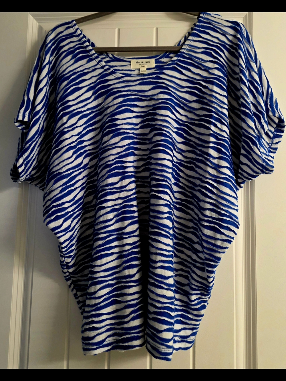 Kim & Cami Blue and White Zebra-Stripe Scoop Neck Tunic Large
